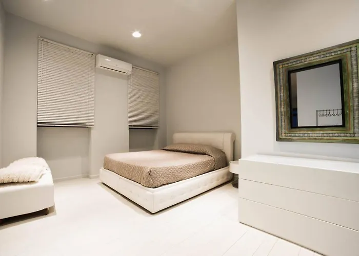 Faro * Chania (Crete)